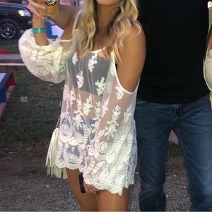 Urban Outfitters Kimchi Blue lace top